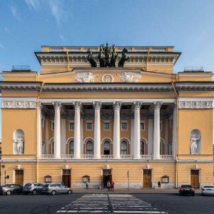 Исторический Кинотеатр В Санкт-Петербурге